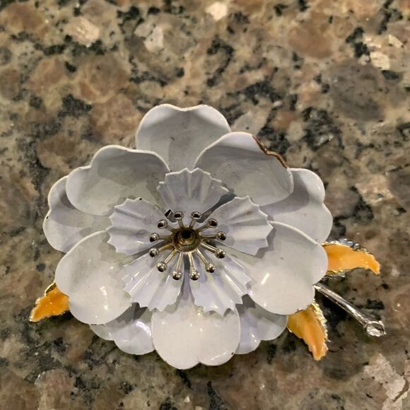 Coro Italian Vintage Brooch.  From the 60’s.  VGC - Picture 1 of 4